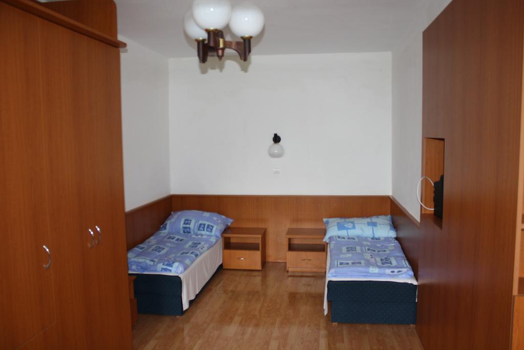 Hotel Hethland Zamardi Vsz Ueduelo Pokój zdjęcie