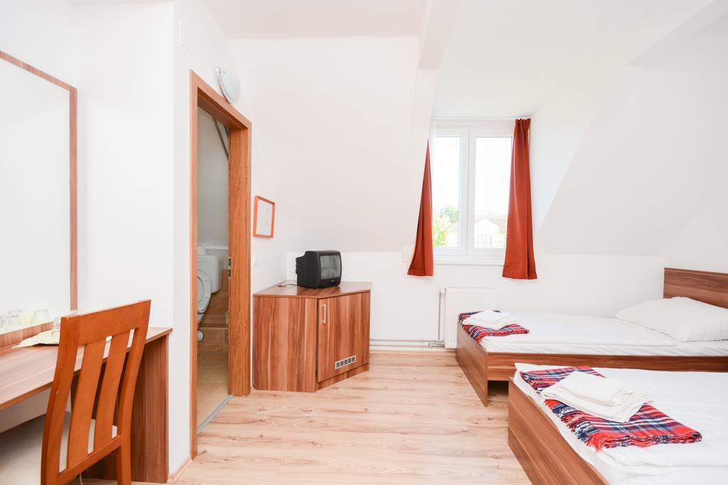 Hotel Hethland Zamardi Vsz Ueduelo Zewnętrze zdjęcie